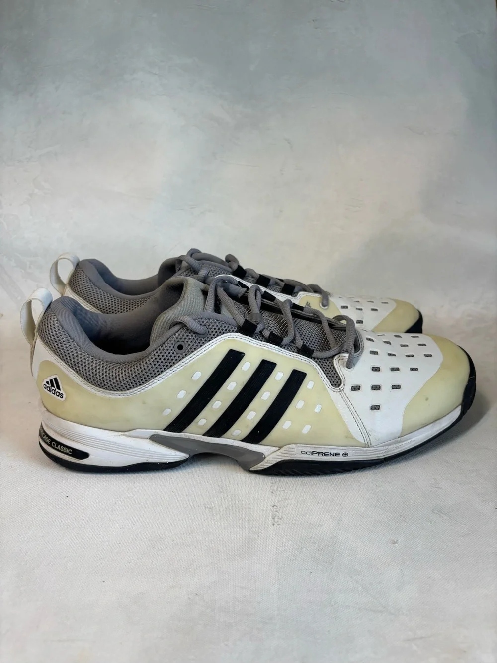 Adidas Men’s Barricade Classic Gray and White Tennis /Pickleball Shoes, size 14